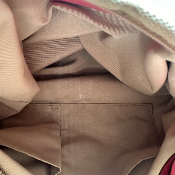 Price is firm- Coach C1060-F15067 - Picture 4 of 16